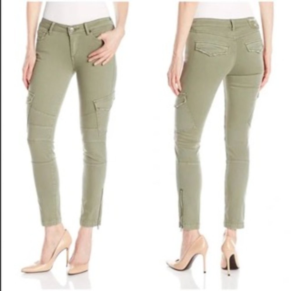 True Religion Halle Mid Rise Super Skinny 27